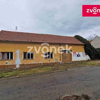 Prodej rodinného domu 296 m² Hluk