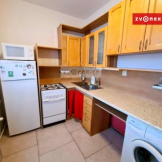 Pronájem bytu 2+1 60 m² Zlín Malenovice, Milíčova