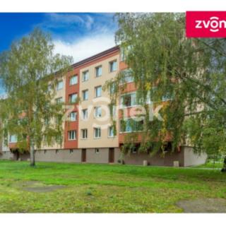 Prodej bytu 4+kk 77 m² Chropyně