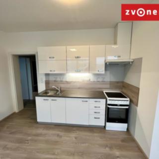 Pronájem bytu 3+kk 71 m² Fryšták, Komenského