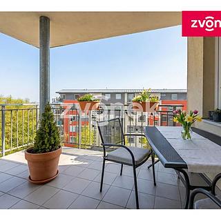 Prodej bytu 3+kk 94 m² Zlín, Voženílkova