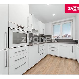 Prodej bytu 3+1 68 m² Zlín, Zarámí