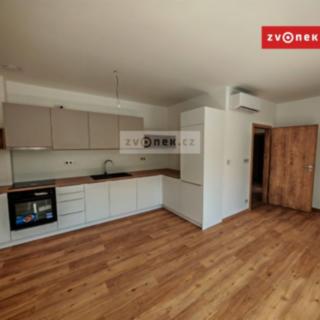 Pronájem bytu 2+kk 47 m² Zlín