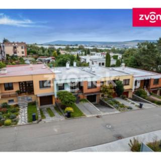 Prodej rodinného domu 260 m² Otrokovice