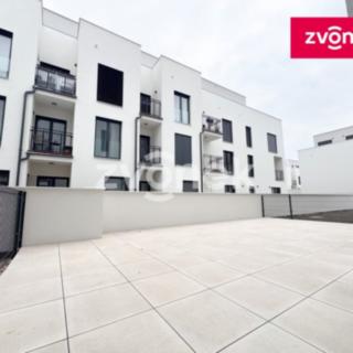 Pronájem bytu 1+kk, garsoniery 35 m² Zlín