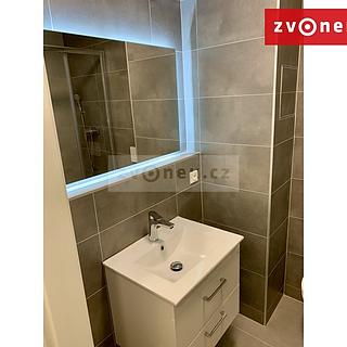 Pronájem bytu 1+kk a garsoniéry 25 m² Zlín, třída Tomáše Bati