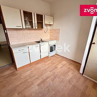 Prodej bytu 4+1 77 m² Zlín, Okružní