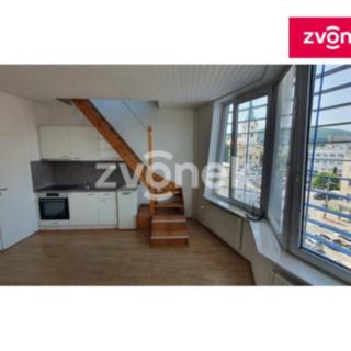 Pronájem bytu 1+kk, garsoniery 25 m² Zlín