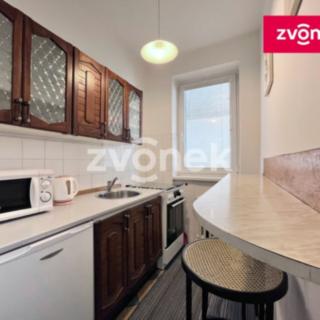 Pronájem bytu 2+1 37 m² Zlín