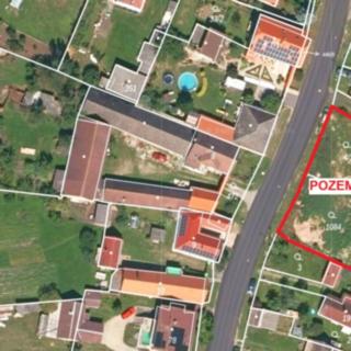 Prodej stavební parcely 905 m² Roudná