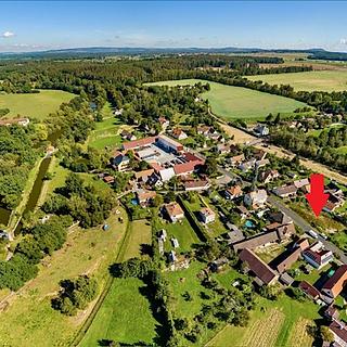 Prodej stavební parcely 905 m² Roudná