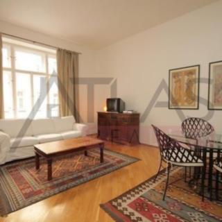 Pronájem bytu 3+1 80 m² Praha