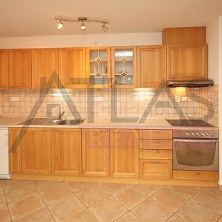 Pronájem bytu 1+kk, garsoniery 40 m² Mělník