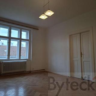 Pronájem bytu 3+kk 90 m² Praha