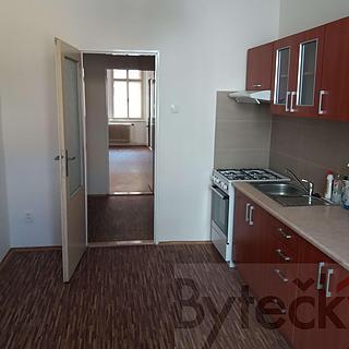 Pronájem bytu 2+1 65 m&sup2; Praha