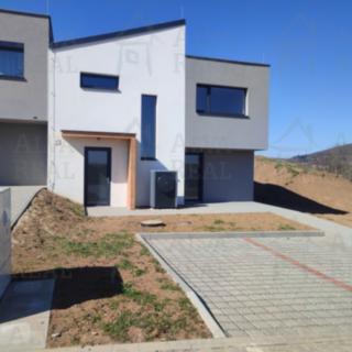 Pronájem bytu 3+kk 84 m² Nemojany