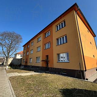 Prodej bytu 2+1 84 m² Oslavany, Nádražní