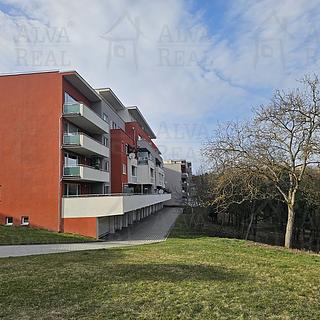 Pronájem bytu 2+kk 64 m&sup2; Brno