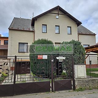 Pronájem rodinného domu 200 m&sup2; České Budějovice