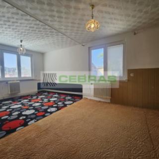 Prodej bytu 2+1 74 m² Chrášťany