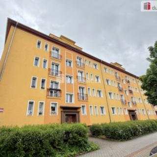 Prodej bytu 2+1 65 m² Ostrov, Ostrov