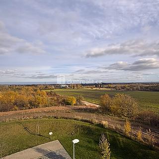 Pronájem bytu 3+kk 86 m² Praha