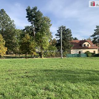 Prodej stavební parcely 1071 m² Všeradice
