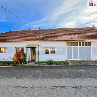 Prodej rodinného domu 180 m² Vážany