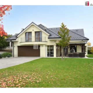 Prodej rodinného domu 261 m² Praha