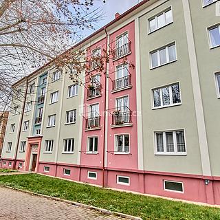 Prodej bytu 2+1 69 m² Ostrov