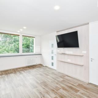 Prodej bytu 4+1 81 m² Praha
