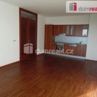 Pronájem bytu 2+kk 60 m² Praha