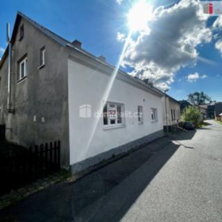 Prodej rodinného domu 180 m² Pernink, Střední