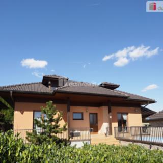 Prodej rodinného domu 177 m² Mělník