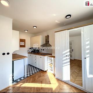 Pronájem bytu 2+kk 38 m&sup2; Povrly