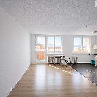 Pronájem bytu 1+kk a garsoniéry 35 m² Bílina Pražské Předměstí, Fügnerova