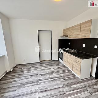 Pronájem bytu 2+kk 38 m&sup2; Ústí nad Labem