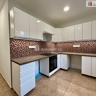 Pronájem bytu 3+1 73 m² Karlovy Vary Rybáře, Šmeralova