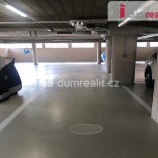Pronájem garáže 13 m² Praha Modřany, Vorařská