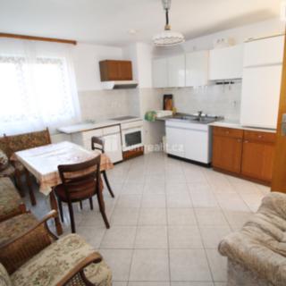 Pronájem bytu 2+1 65 m² Velká Hleďsebe, Klimentovská