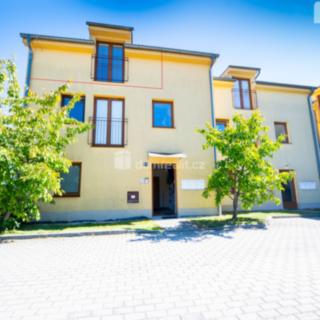 Pronájem bytu 2+kk 45 m² Třeboň