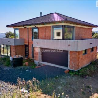 Prodej rodinného domu 340 m² Jenišov