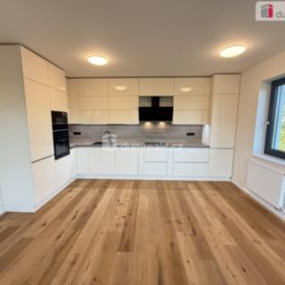 Pronájem bytu 2+kk 61 m² Praha