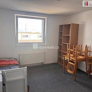 Pronájem bytu 1+kk a garsoniéry 15 m² Praha Čakovice, Za tratí