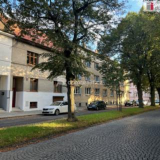 Prodej bytu 3+1 65 m² Poděbrady II, Dr. Beneše