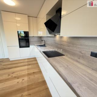 Pronájem bytu 2+kk 61 m² Praha
