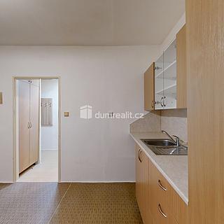 Pronájem bytu 1+kk a garsoniéry 26 m² Opava Kylešovice, 17. listopadu