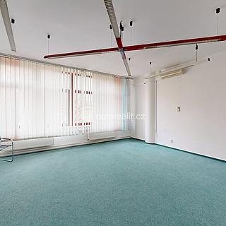 Pronájem obchodu 109 m² Orlová Lutyně, U Centrumu