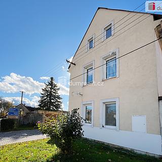 Prodej bytu 1+1 46 m² Kounov