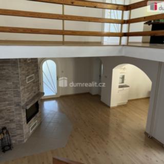 Prodej rodinného domu 230 m² Věteřov